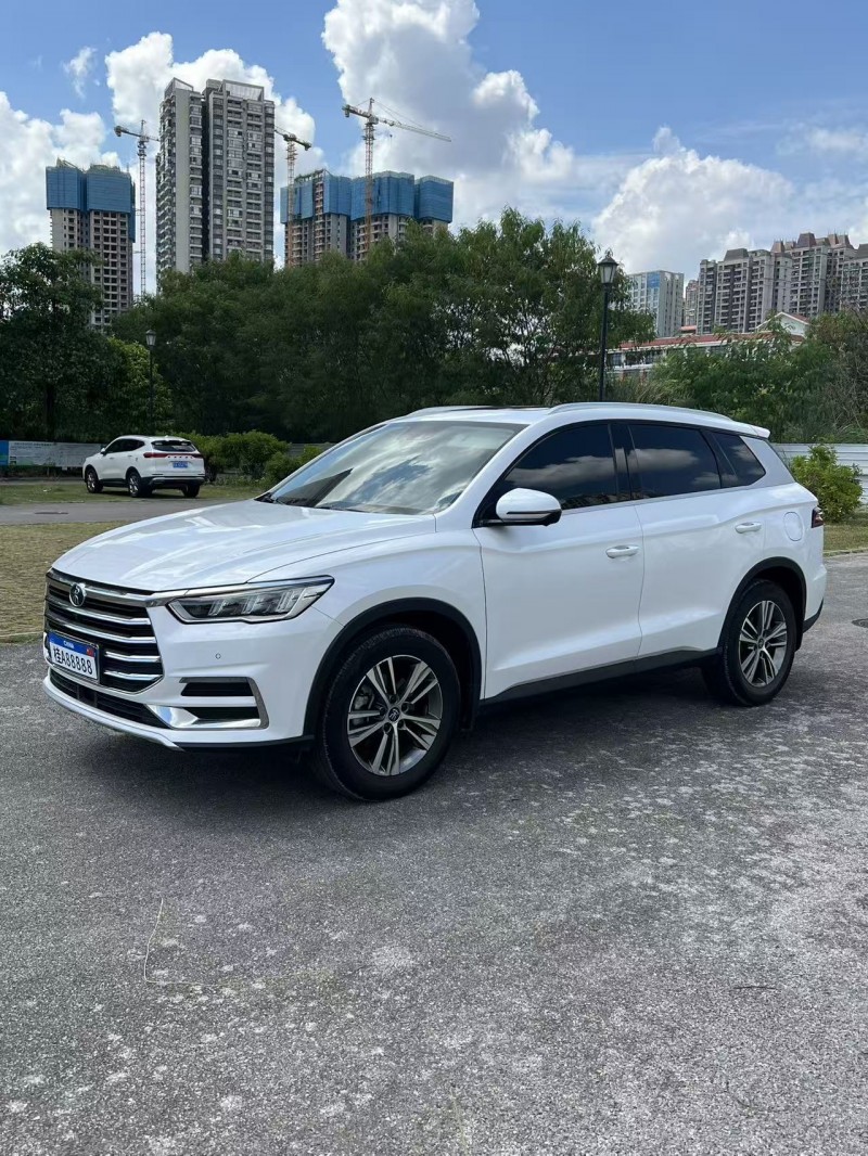 南宁20年比亚迪宋2