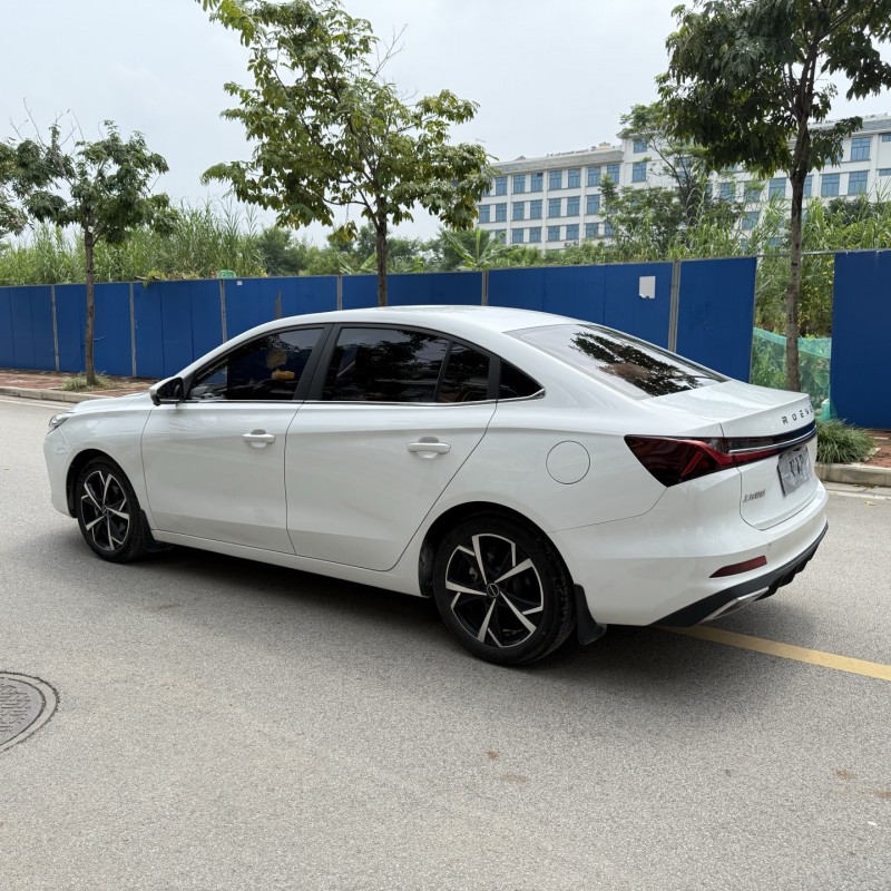 南宁24年荣威i58