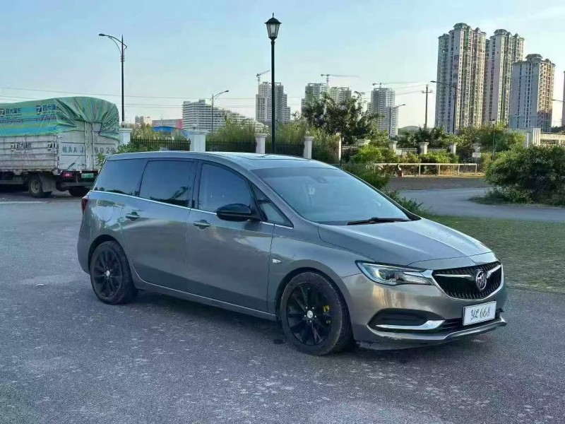 南宁20年别克GL62