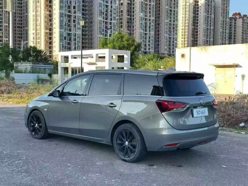 南宁20年别克GL68
