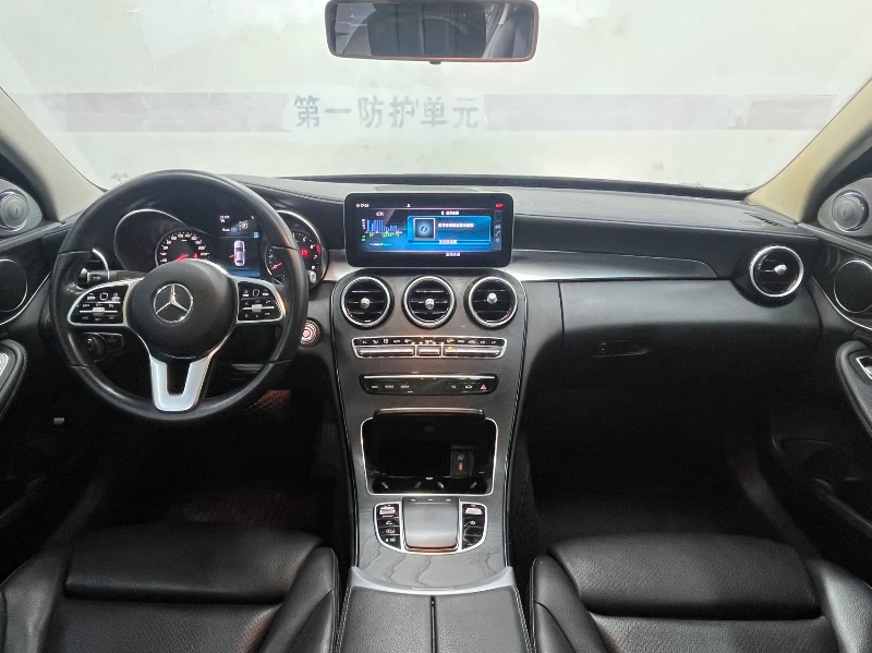 恩施19年奔驰C6