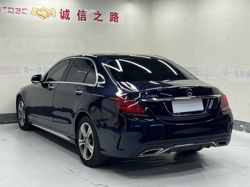 恩施19年奔驰C10
