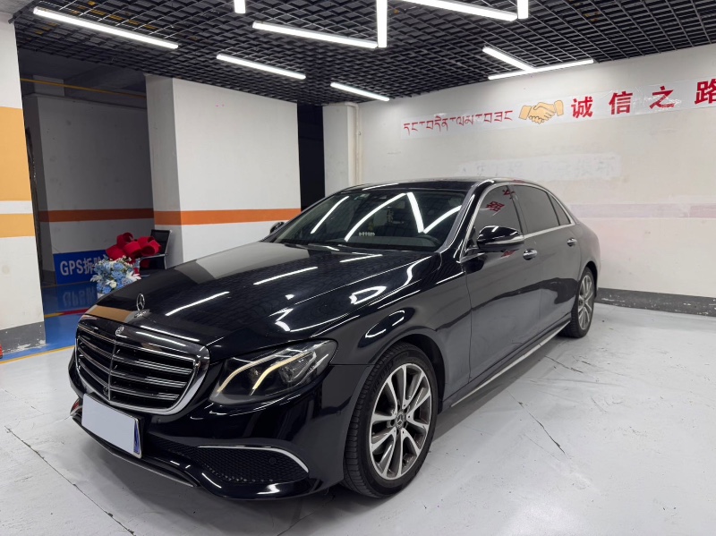 恩施17年奔驰E3