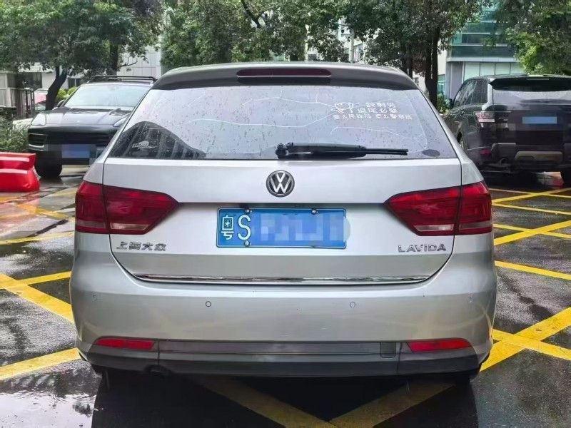 深圳14年大众朗行9