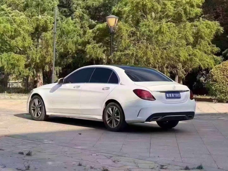 东营21年奔驰C7