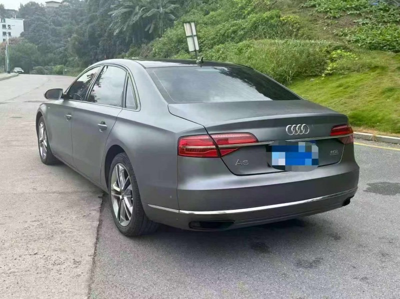 泉州13年奥迪A8L9