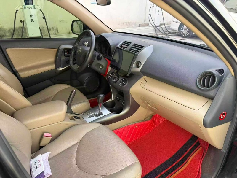 焦作13年丰田RAV46