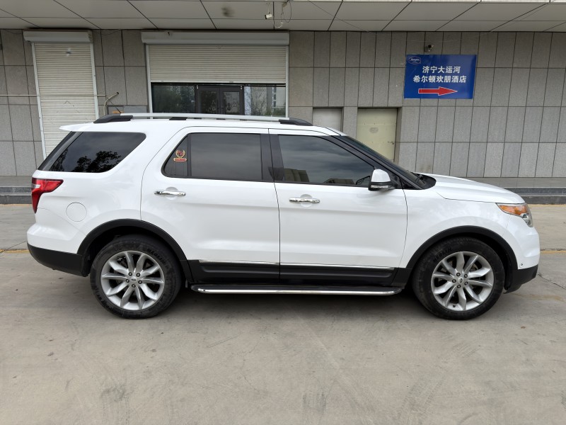 济宁14年福特探险者8