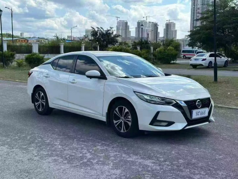 南宁22年日产轩逸2