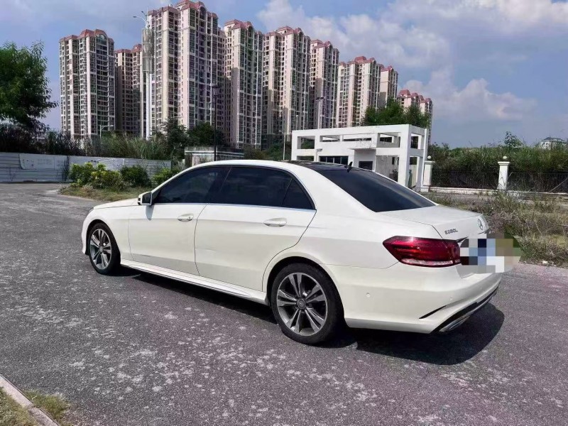 南宁16年奔驰E8