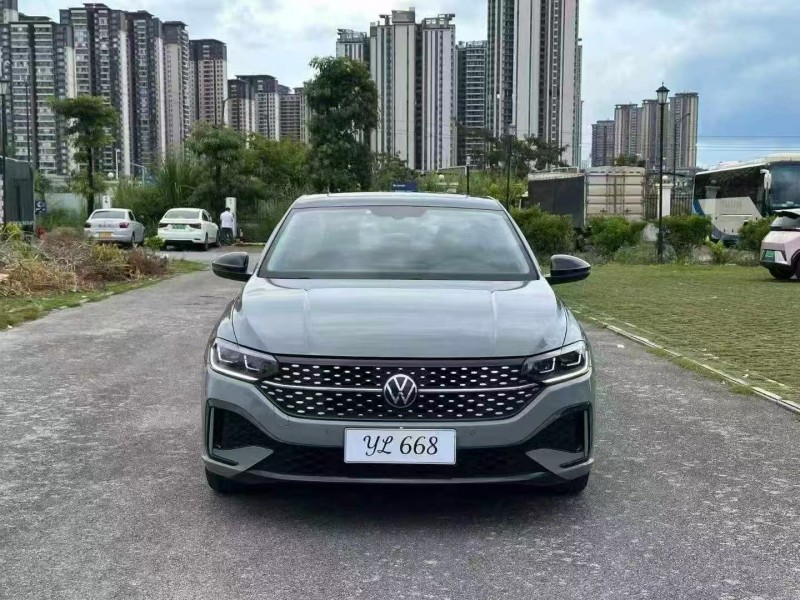 南宁22年大众朗逸1