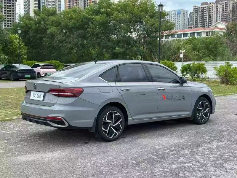 南宁22年大众朗逸7