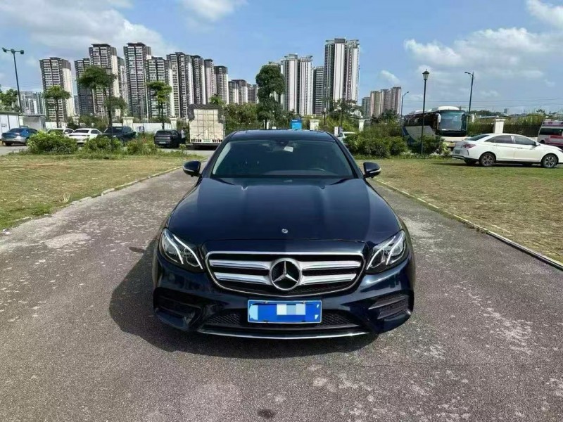 南宁18年奔驰E1