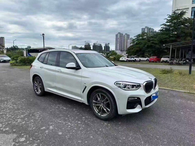 南宁19年宝马X32