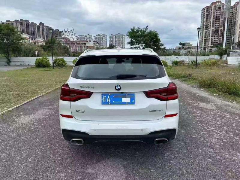 南宁19年宝马X39