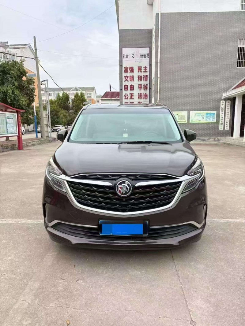 东营21年别克GL81