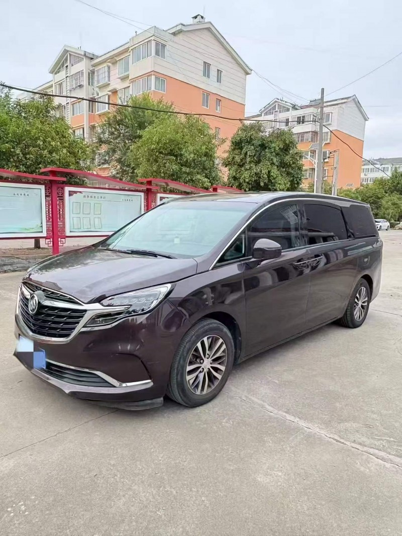 东营21年别克GL82