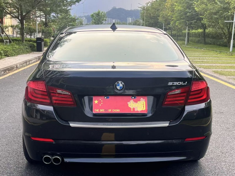 广州11年宝马5系9