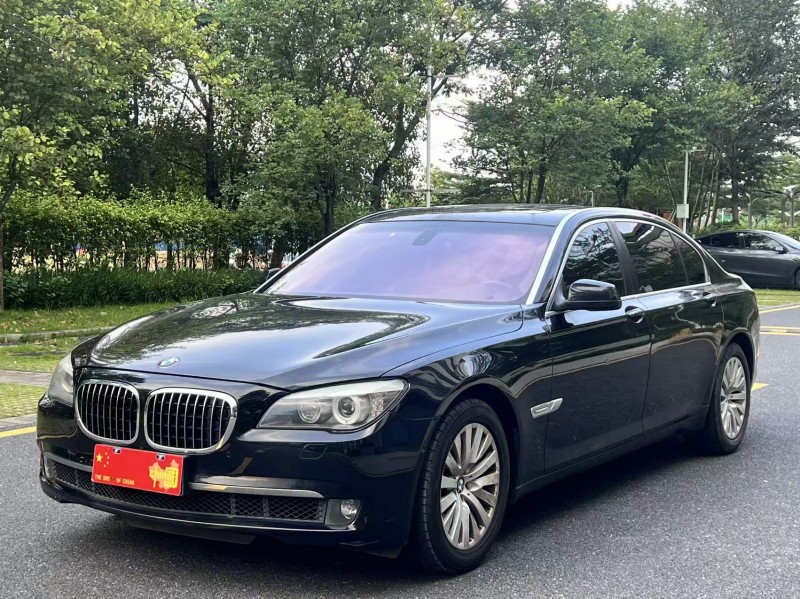 广州11年宝马7系2