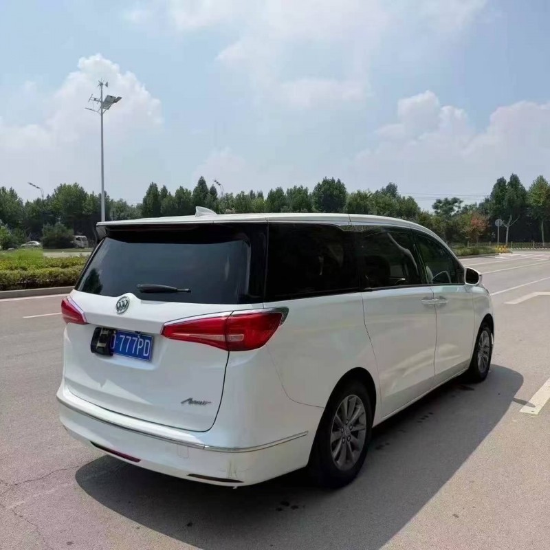 东营19年别克GL88
