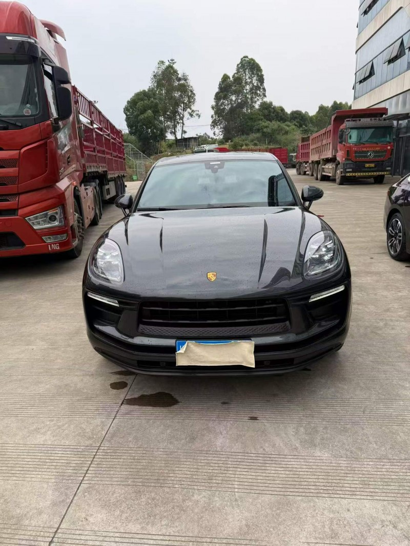 乐山24年保时捷Macan1