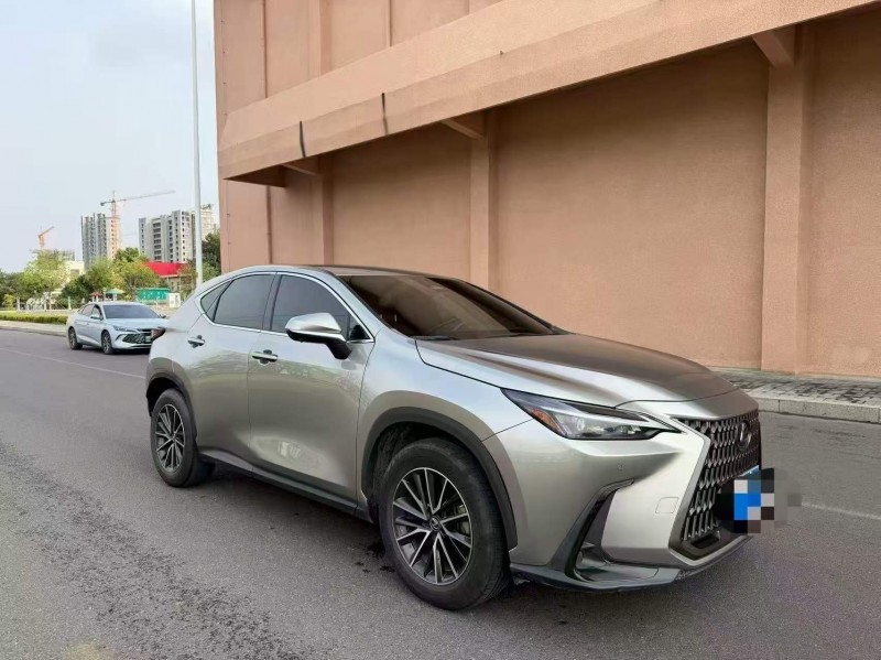 枣庄22年雷克萨斯NX3