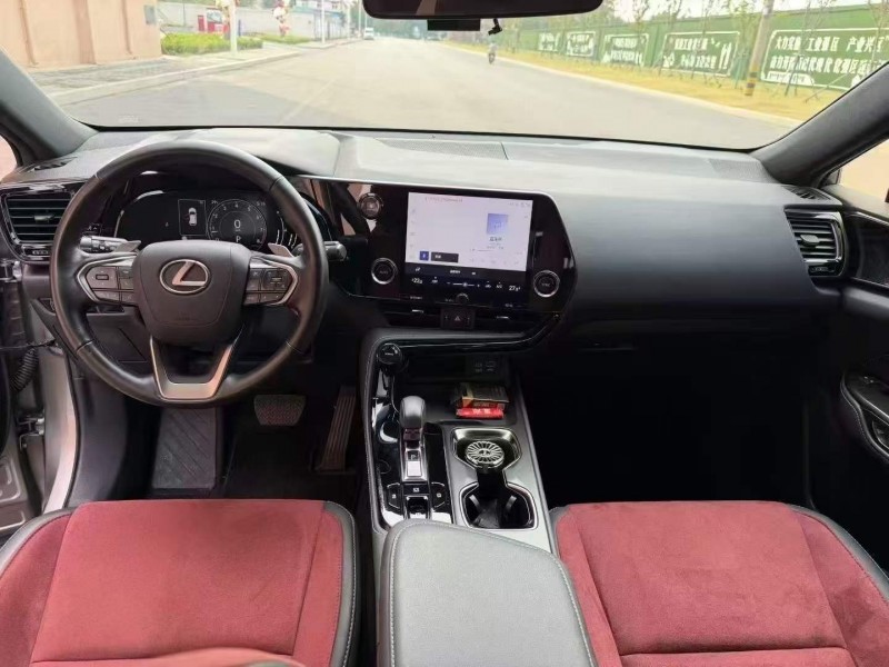 枣庄22年雷克萨斯NX7