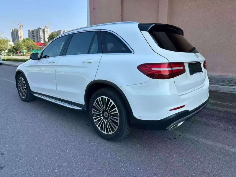 东营19年奔驰GLC8