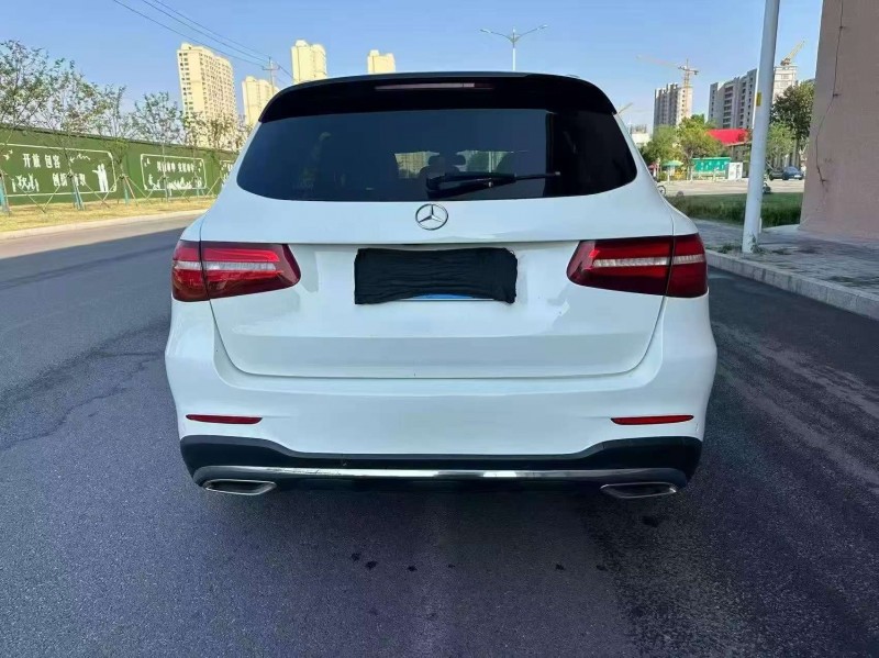 东营19年奔驰GLC9