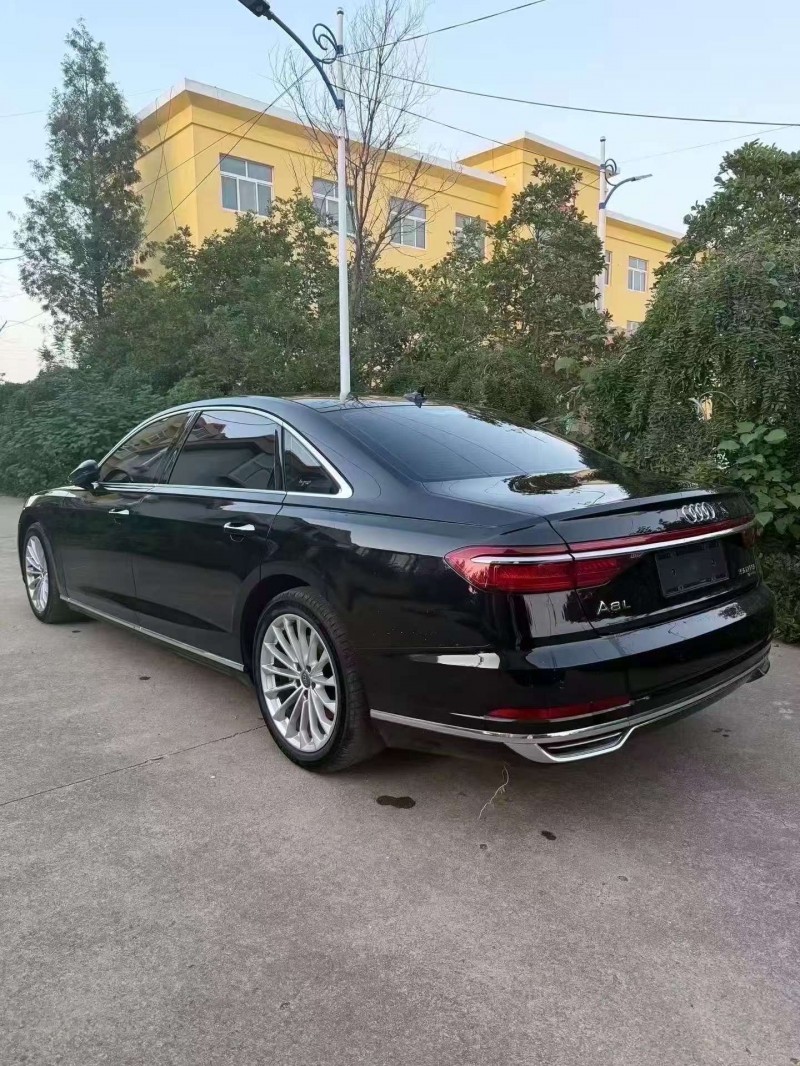 东营20年奥迪A8L6
