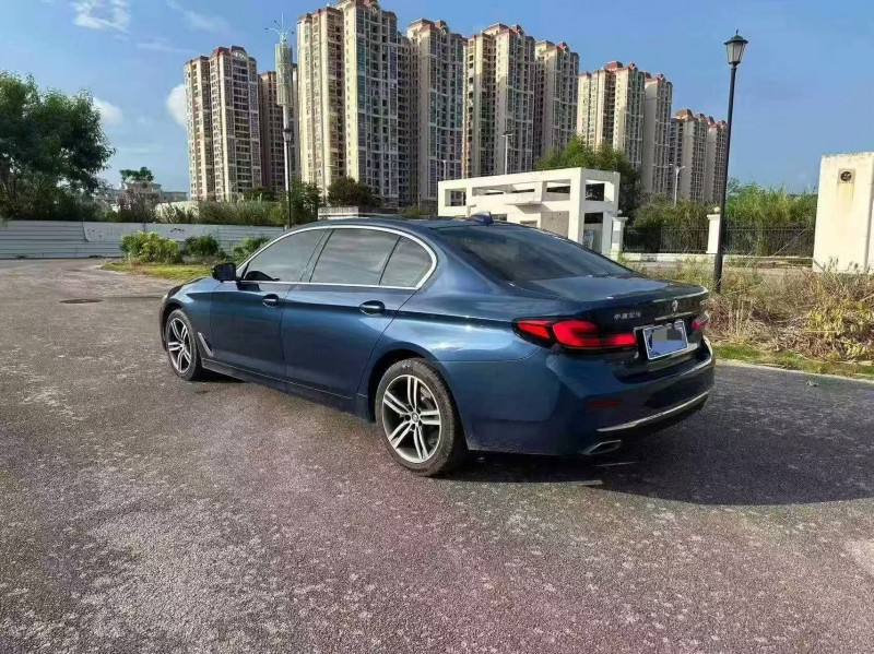 南宁21年宝马5系8