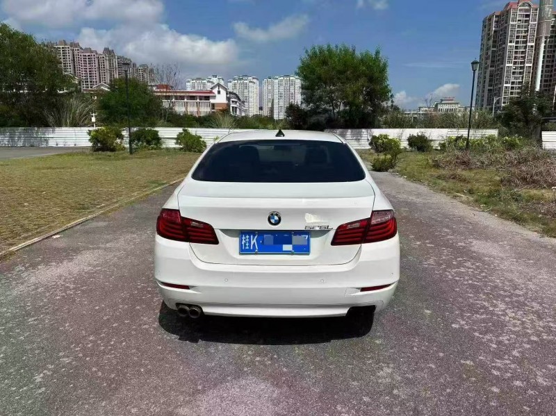 南宁14年宝马5系9