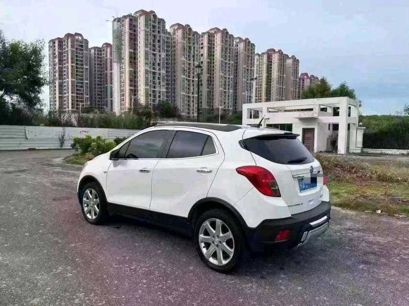 南宁12年别克昂科拉8