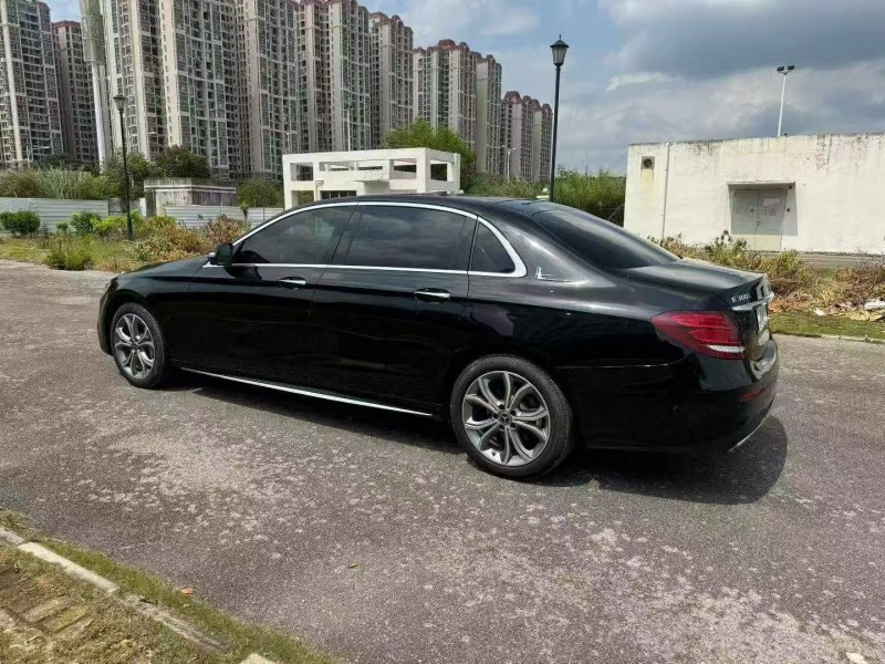 南宁20年奔驰E8