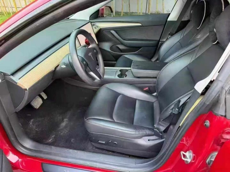 绍兴23年特斯拉MODEL 35