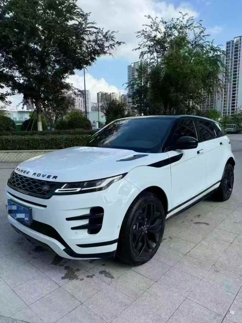 绍兴20年路虎极光3