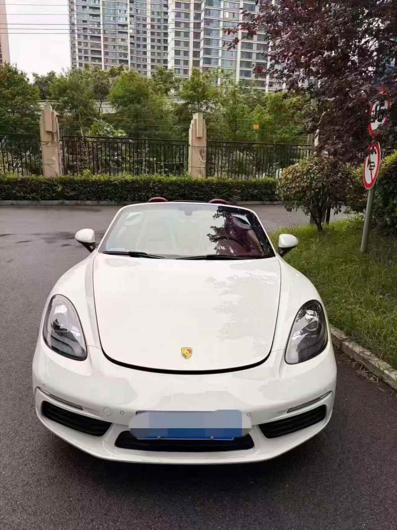邵阳21年保时捷7181