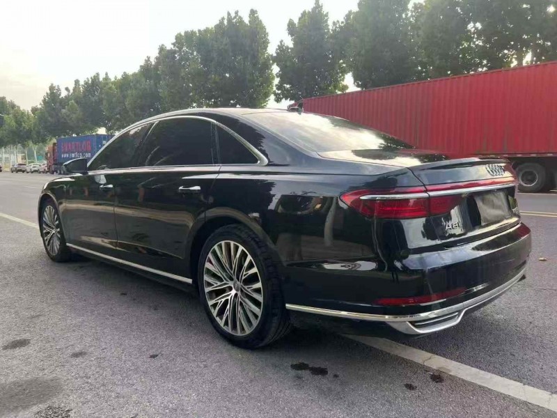安阳20年奥迪A8L9