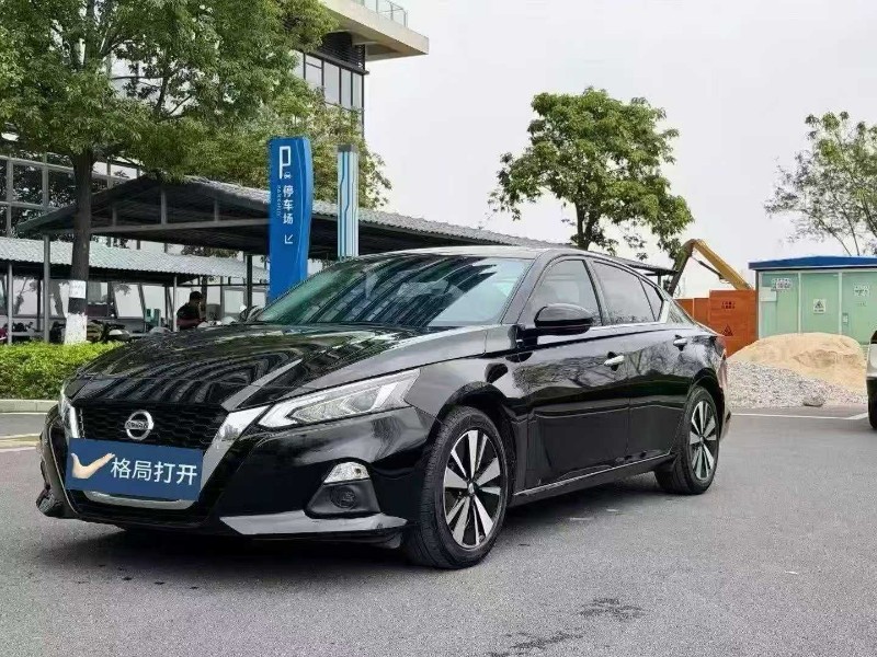 东莞22年日产天籁3