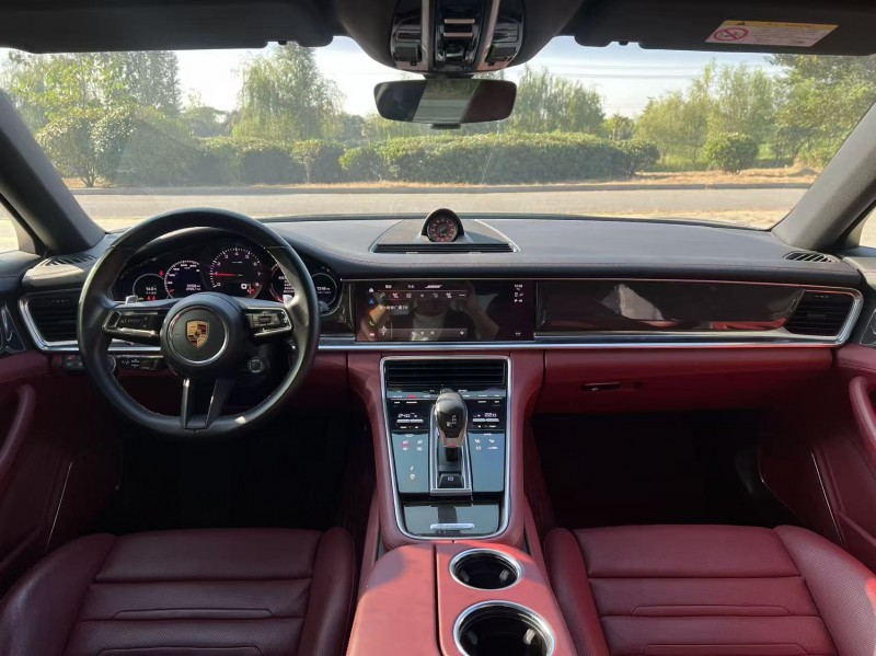 盐城22年保时捷帕拉梅拉7