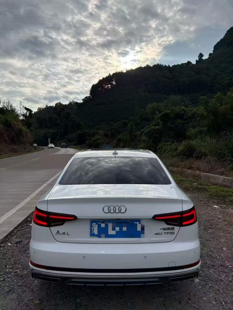 毕节20年奥迪A4L9