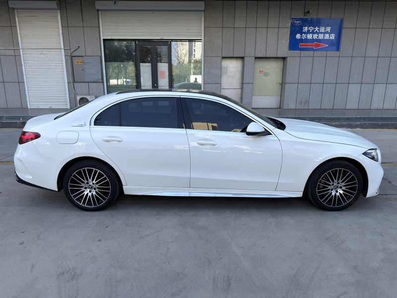 济宁22年奔驰C4