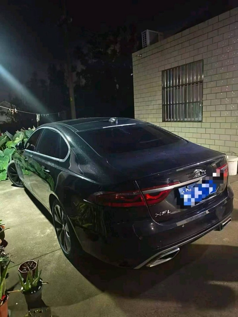 金华25年捷豹XFL6