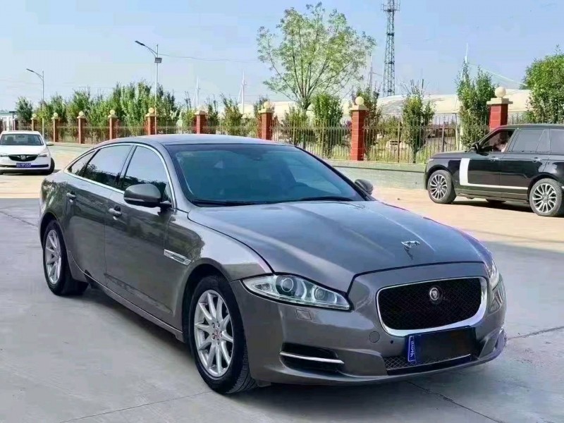 青岛16年捷豹XJL3