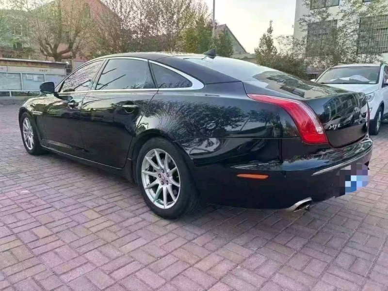 青岛15年捷豹XJL5