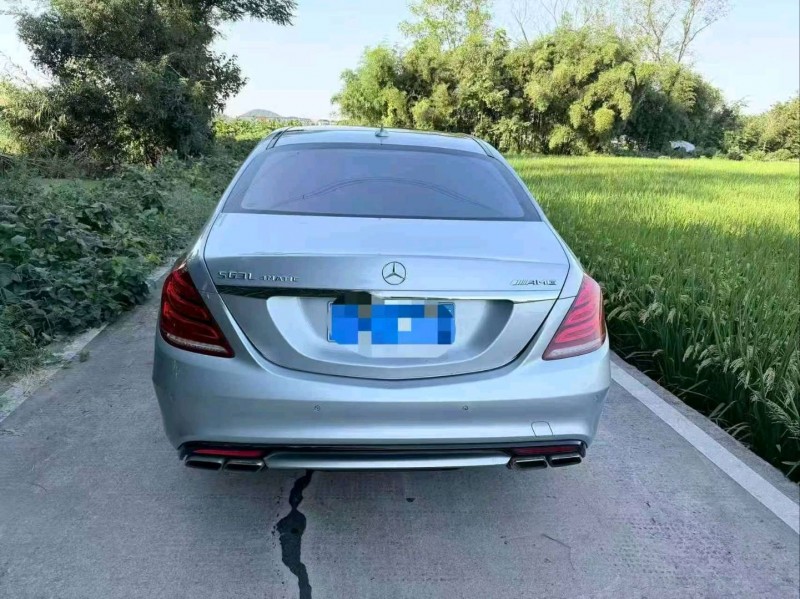 枣庄17年奔驰AMG9