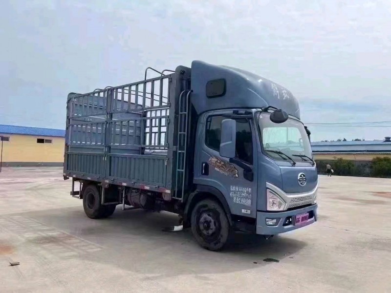 青岛25年解放解放卡车3