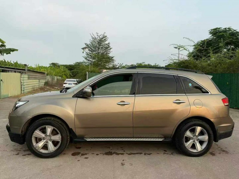 中山13年讴歌MDX3