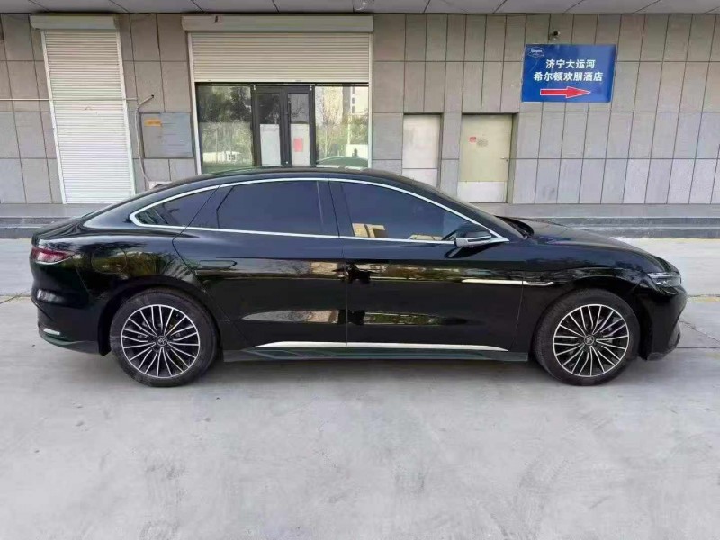 潍坊23年比亚迪汉8