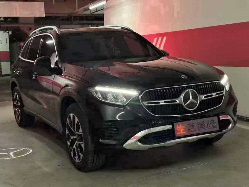 重庆25年奔驰GLC1